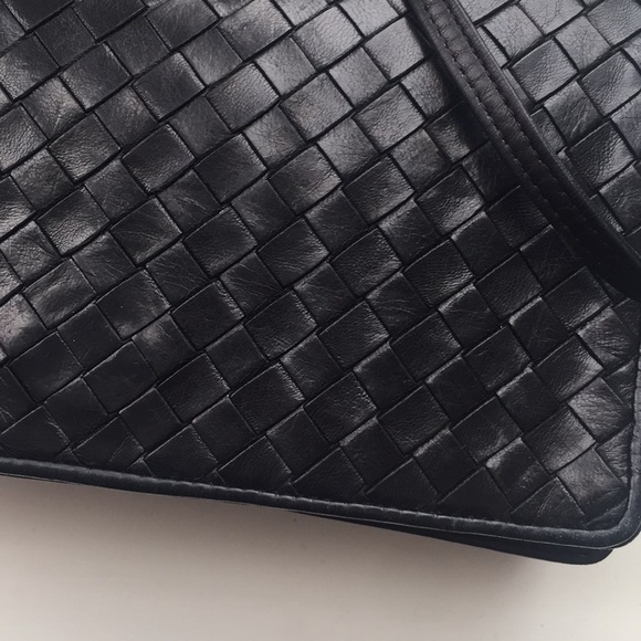 DESIGNER ▪️ VINTAGE BOTTEGA VENETA CROSSBODY - Picture 4 of 15